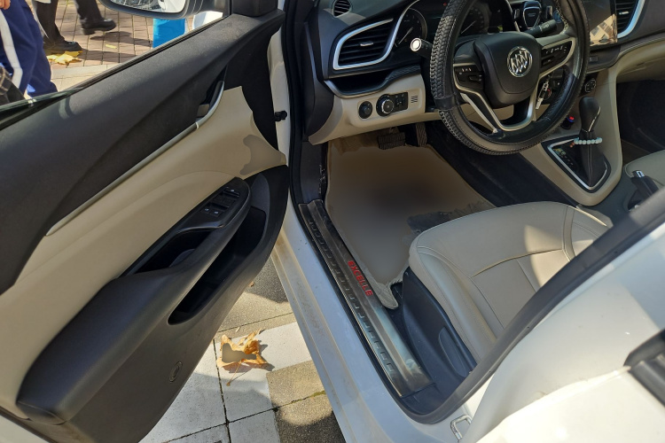 别克 英朗 2018款 15T 双离合精英型 国V中控内饰20