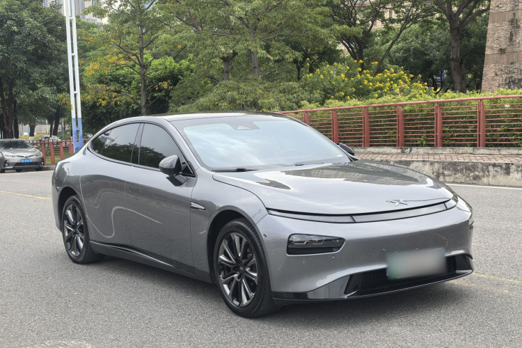 小鹏P7 2022款 480N+车身外观6002