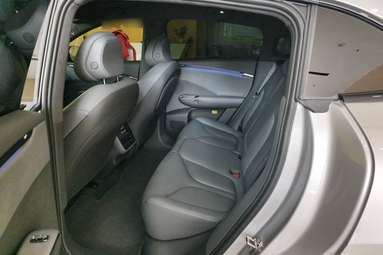 小鹏G7 2025款 702 超长续航 Max中控内饰21