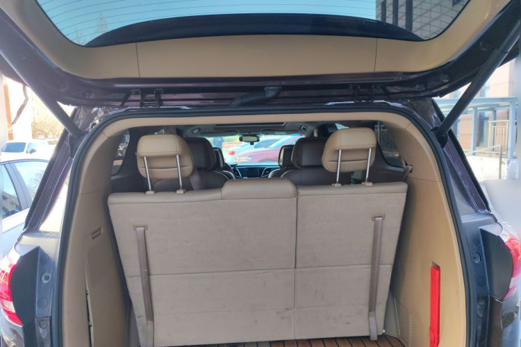 别克GL8 2017款 ES 28T 旗舰型 国V中控内饰23