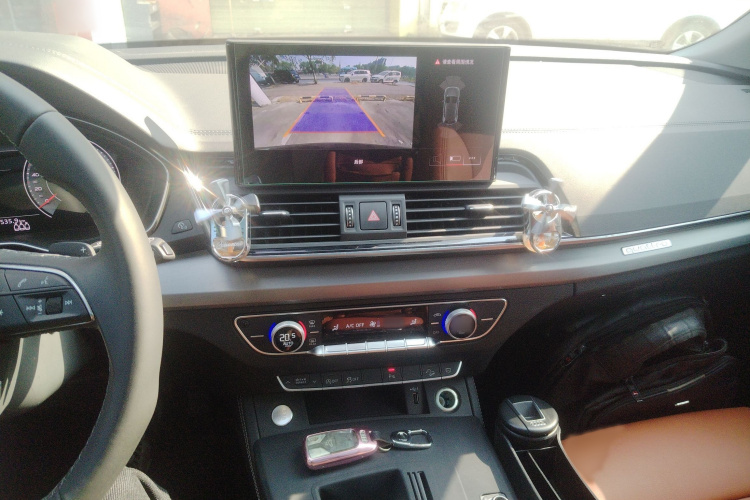 奥迪Q5L 2022款 40T 时尚动感型局部细节16