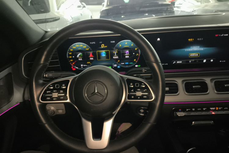 奔驰GLE轿跑 2020款 GLE 450 4MATIC 轿跑SUV 时尚型中控内饰12