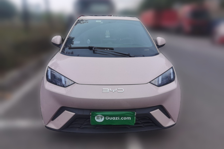 比亚迪 海鸥 2024款 荣耀版 305km 活力版车身外观2