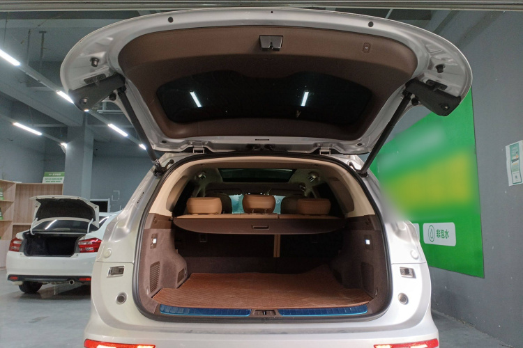 鸿蒙智行 问界M7 2024款 1.5T 后驱Plus版 5座中控内饰23