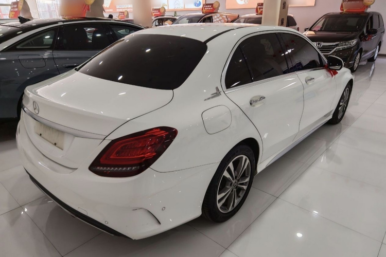 奔驰C级 2020款 改款 C 200 L 时尚型运动版车身外观6012