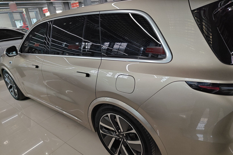 理想汽车 理想L9 2022款 Max车身外观6003