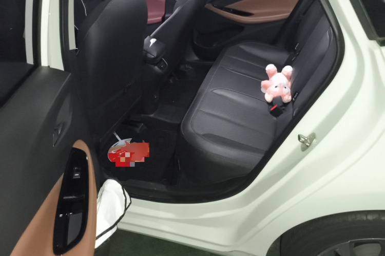 别克 威朗 2022款 Pro 533T 乐享版中控内饰21