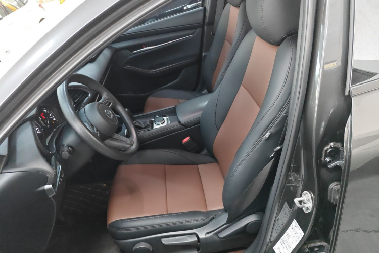 马自达3 昂克赛拉 2020款 1.5L 自动质美版中控内饰19