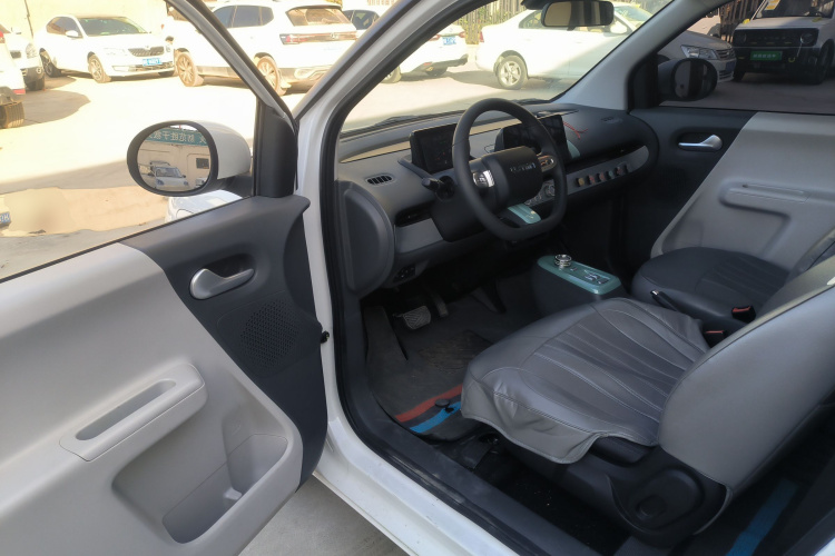 长安启源 长安Lumin 2023款 205km 香沁款中控内饰20