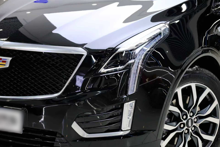 凯迪拉克XT5 2022款 2.0T 四驱尊贵型车身外观6008