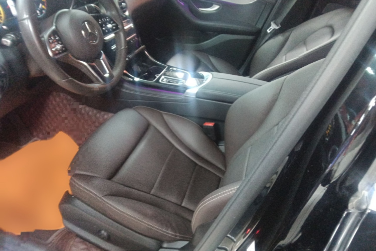 奔驰GLC 2020款 改款 GLC 260 L 4MATIC 豪华型局部细节19