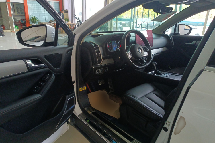 比亚迪 唐 2019款 2.0T 自动智联尊悦型 7座 国VI中控内饰20