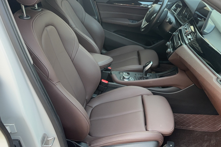 宝马X1 2022款 sDrive20Li 时尚型局部细节41