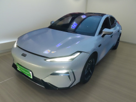 吉利银河 银河E8 2024款 550km 后驱PRO