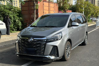 别克GL8 2023款 陆上公务舱 智慧尊贵型