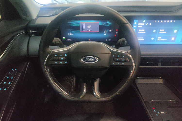 福特 蒙迪欧 2023款 EcoBoost 180 豪华型局部细节13