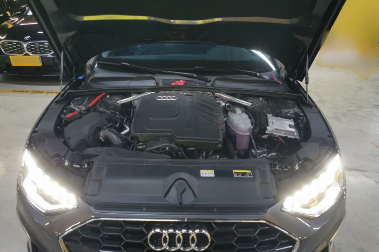 奥迪A4L 2025款 200万辆悦享版 40 TFSI 时尚动感型局部细节24