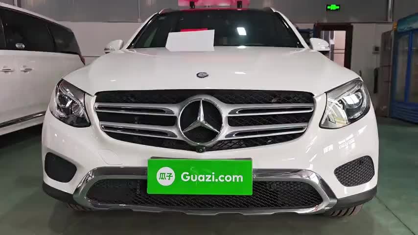 奔驰GLC 2016款 GLC 300 4MATIC 动感型实拍1