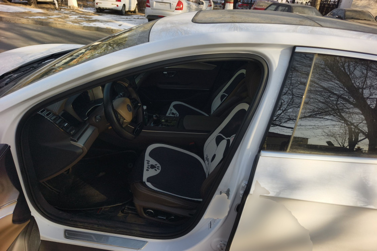 比亚迪 汉 2020款 EV 超长续航版豪华型中控内饰19