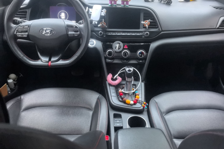 现代 领动 2020款 1.4T 双离合炫动·活力型中控内饰12