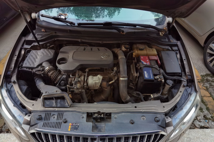 别克 英朗 2015款 18T 双离合精英型局部细节24