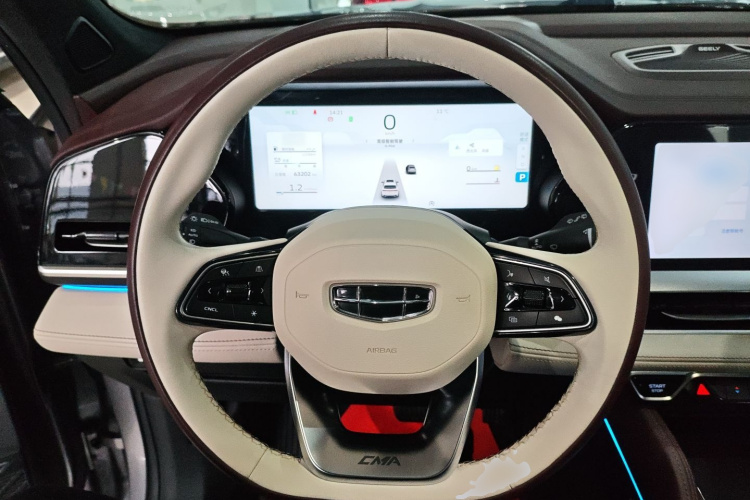 吉利汽车 星越L 2021款 2.0TD DCT EVO两驱尊贵型中控内饰13