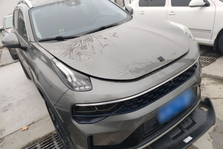 领克01 2021款 2.0TD 两驱型Pro车身外观3