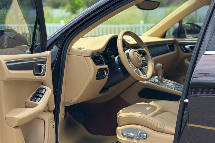 保时捷 2014款 Macan 2.0T中控内饰19