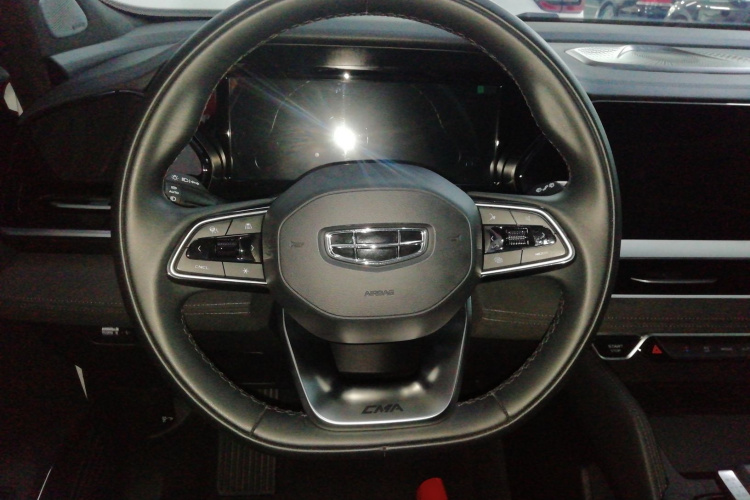 吉利汽车 星越L 2024款 2.0TD 高功自动两驱天际版中控内饰13