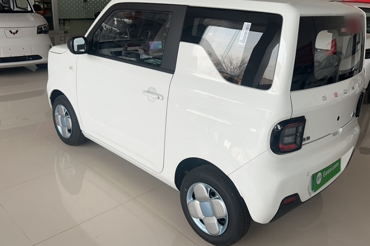 吉利银河 2024款 熊猫mini 200km 耐力熊车身外观6003