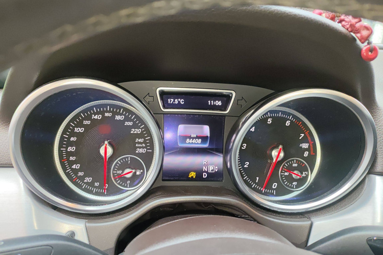 奔驰GLE 2015款 GLE 320 4MATIC局部细节14