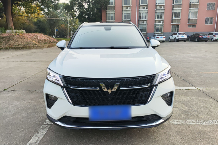 五菱汽车 五菱星辰 2021款 1.5T CVT星辉版车身外观2