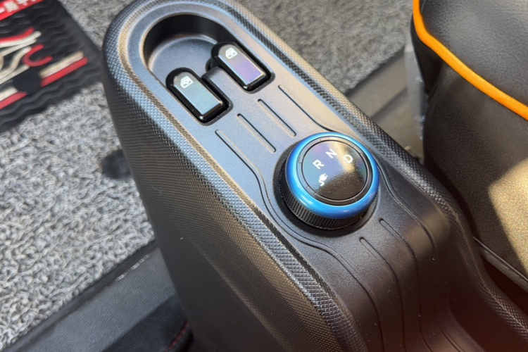 五菱汽车 宏光MINIEV 2020款 自在款 磷酸铁锂局部细节18