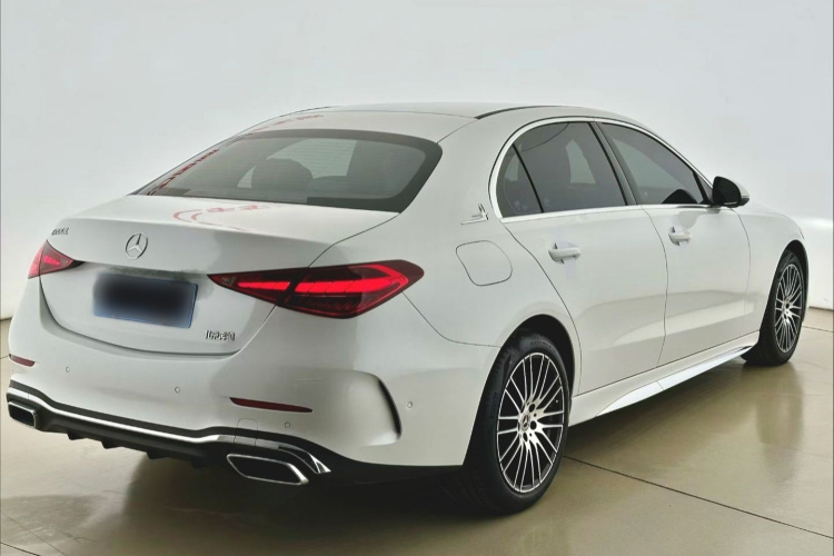 奔驰C级 2023款 C 200 L 运动版车身外观6006