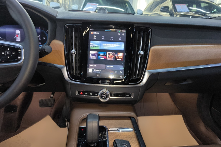 沃尔沃S90 2024款 B5 智逸豪华版局部细节16