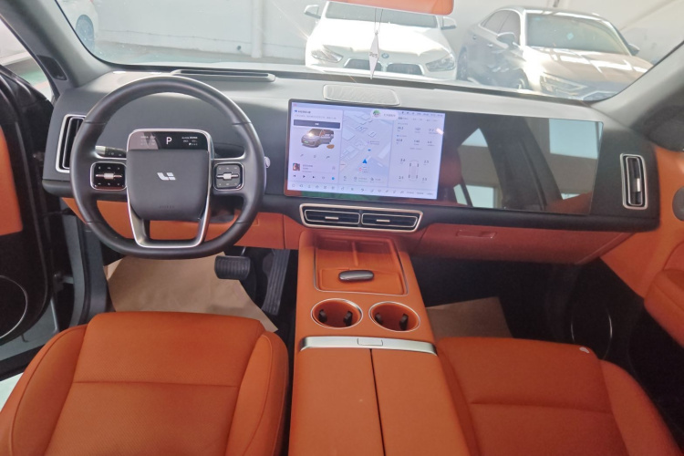 理想汽车 理想L6 2024款 Pro中控内饰7002