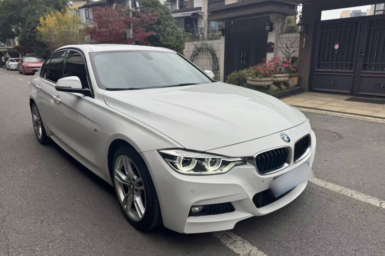 宝马3系 2019款 320i M运动套装车身外观6004