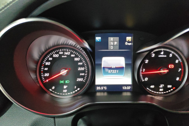 奔驰GLC 2019款 GLC 260 L 4MATIC 动感型局部细节14