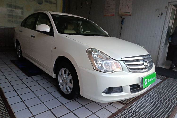 日产 轩逸 2016款 经典 1.6XE 手动领先版车身外观3