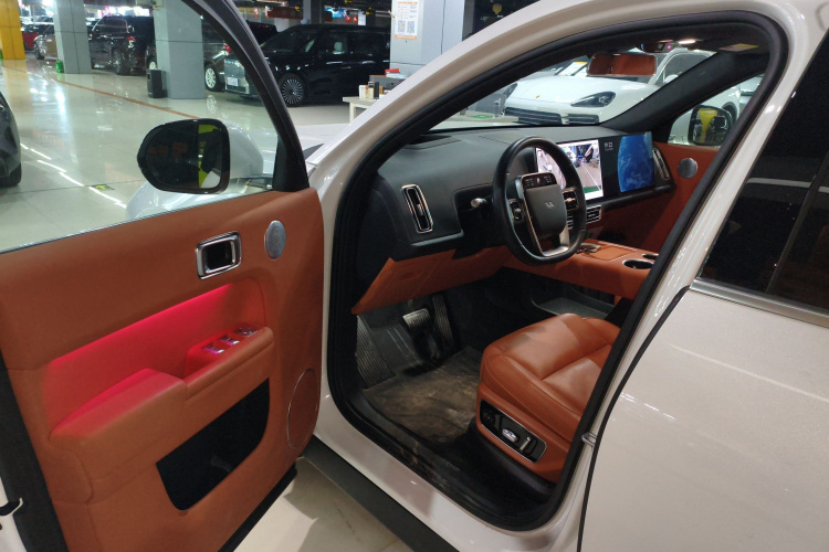 理想汽车 理想L7 2024款 Pro中控内饰7003