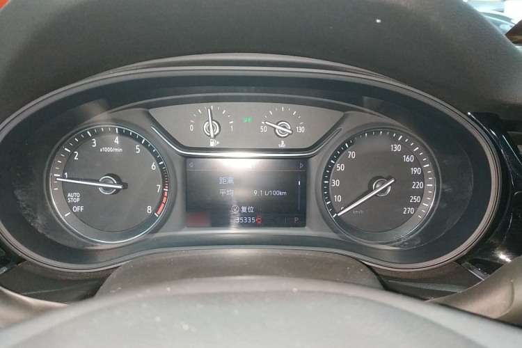 别克 君威 2023款 552T 智享型局部细节14