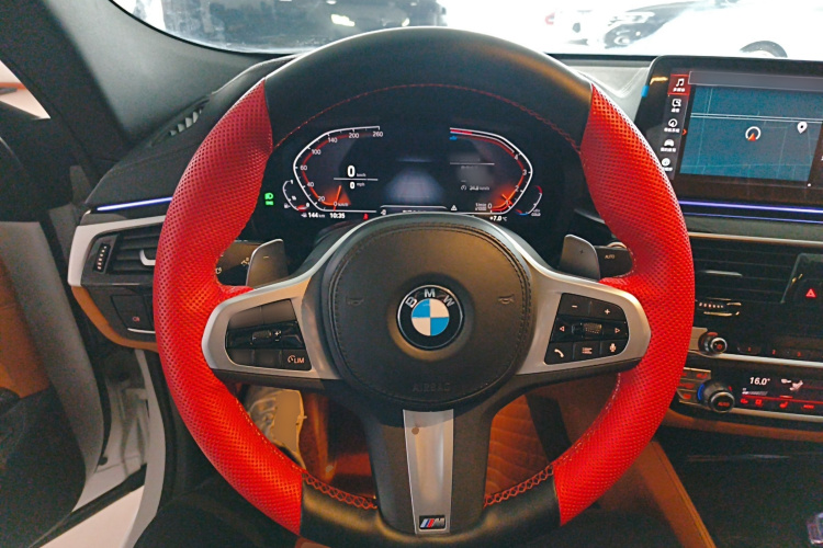 宝马6系GT 2022款 630i M运动套装中控内饰13