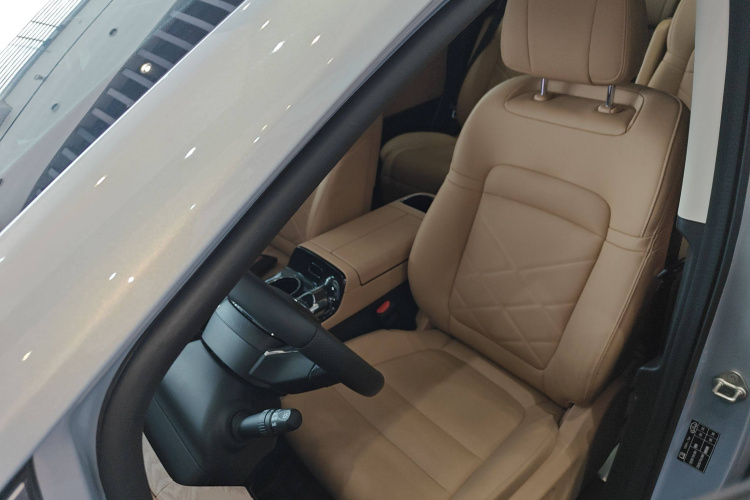 广汽传祺 传祺E8新能源 2024款 150km MAX+局部细节19