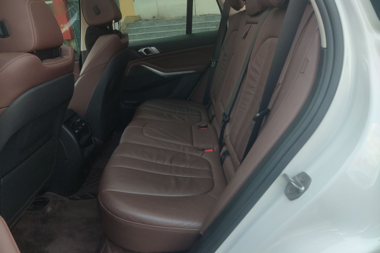 宝马X5(进口) 2020款 xDrive30i M运动套装中控内饰21