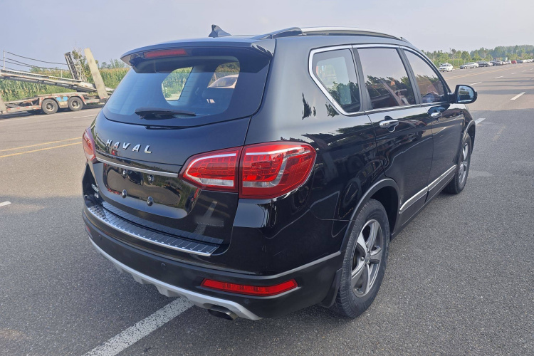 哈弗H6 2017款 红标 运动版 1.5T 手动两驱精英型车身外观6006