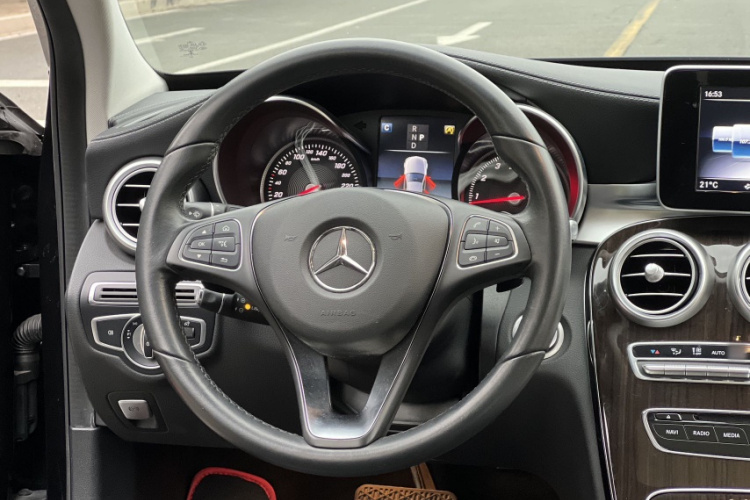 奔驰C级 2017款 改款 C 200 L中控内饰7008