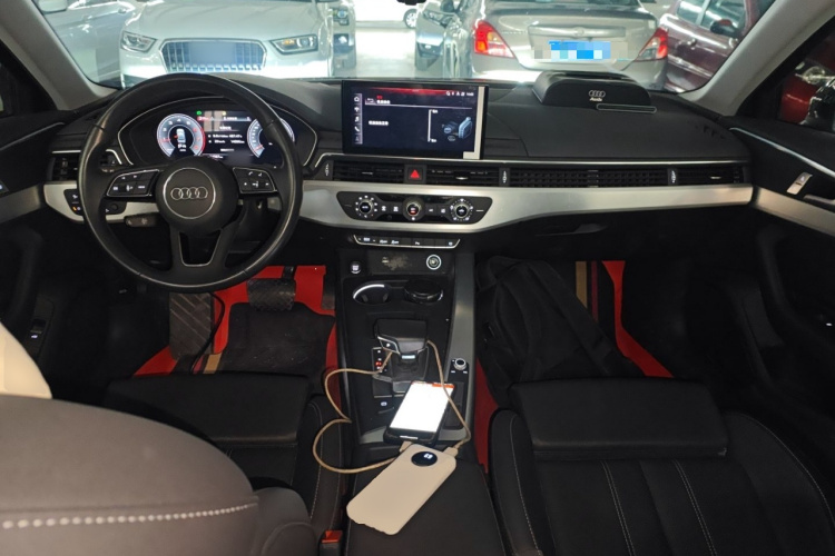 奥迪A4L 2024款 40 TFSI 时尚动感型中控内饰12