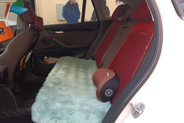 宝马X1新能源 2020款 xDrive30Le 尊享型中控内饰21