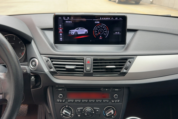 宝马X1 2014款 sDrive18i 时尚型中控内饰7006