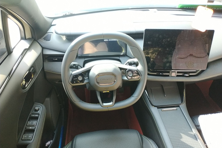 领克06 2025款 Renew 1.5T Halo中控内饰13